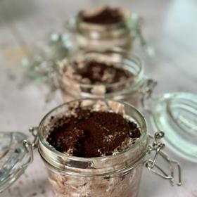 Lada Nosková připravuje ve verzích "s sebou" také dezerty nebo sladké snídaně.  