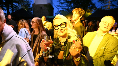 FOTO: Lenka Dragounová se rozparádila na koncertu Chinaski.