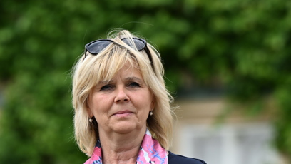 FOTO: Petr Pavel přijel s Evou Pavlovou na zámek v Lánech.