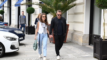 FOTO: Procházeli se po kolonádě ruku v ruce.