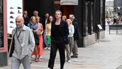 FOTO: Po Varech chodí jako duše bez těla.