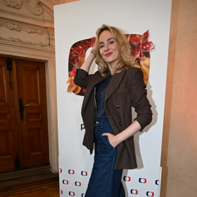 Herečka Elizaveta Maximová říká, že se ještě nedávno bála třicetin. Teď už ji věk neděsí. 