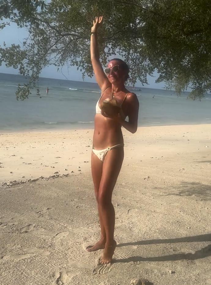 FOTO: Drinky v kokosu jsou nejlepší. – stránka 879