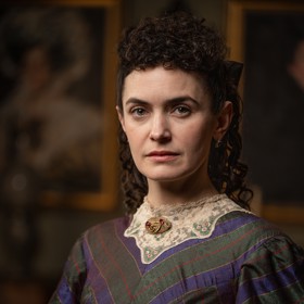 Herečka Sarah Haváčová se během natáčení téměř nelíčila. 