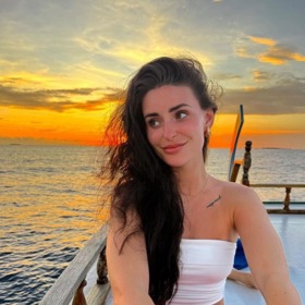 Anička Šulcová je nesmírně krásná.