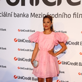 Z party UniCredit Bank.