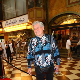 Miroslav Hanuš přípravy na moderování cen Thálie 2025 nepodcenil.