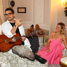 Emma Smetan a Jordan Haj mají do konce roku ještě několik koncertů.