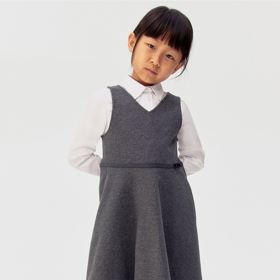 Základní šatník pro malé slečny. Šaty, H&M, 359 Kč