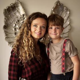 Petra Rosenbergová je fotografkou. Fotí miminka i ženské glamour snímky.