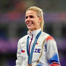 Oštěpařka Nikola Ogrodníková tvrdě trénovala až v daleké Africe.