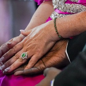 Za pár dní se chystá veselka na první pohled nesourodého páru. Norové jsou princezninou volbou manžela konsternováni.