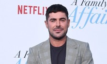 Zac Efron se podle diváků mění v Davida Hasselhoffa