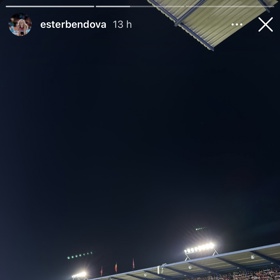 Ester Bendová na zápase Sparty.