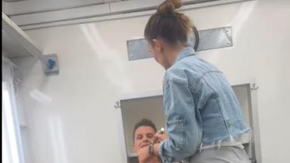 FOTO: Mirek se na reklamě zřejmě rovněž podílí
