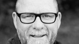 Robert (67): Manželka spálila dopisy, které měly odhalit můj původ. Odstartovala tím naši vleklou vztahovou krizi