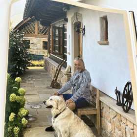 Karel Gott ve své knize zrekapituloval svůj život.