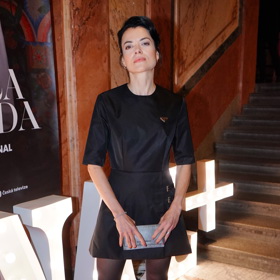 Jana Stryková má dokonalou figuru, v mini šatech tak skvěle vynikly její dokonale štíhlé nohy.