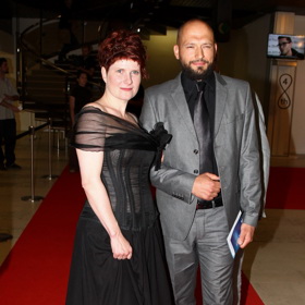 Režisérka Alice Nellis se svým třetím manželem Matějem Cibulkou.