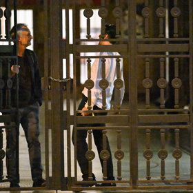 Karel i Ivan měli dobrou náladu. Bylo vidět, že si večírek užili navzdory okolnostem. 