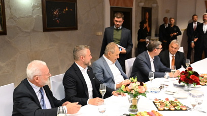 FOTO: Hosté na oslavě narozenin Miloše Zemana.