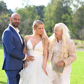 Monika Binias na svatbě druhé dcery Charlotte Štikové.