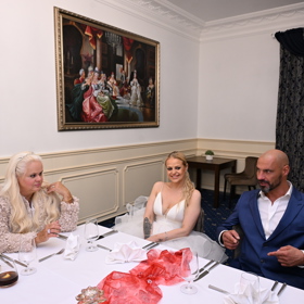 Monika Binias provdala mladší dceru. 