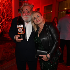 Václav Upír Krejčí s novou partnerkou.