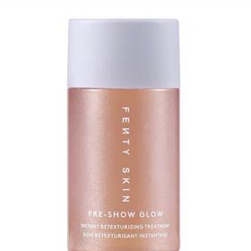 Exfoliační péče s AHA kyselinou pro hladkou a zářivou pleť, Pre-Show Glow Instant 10% AHA Treatment , Fenty Skin, prodává Sephora, 820 Kč