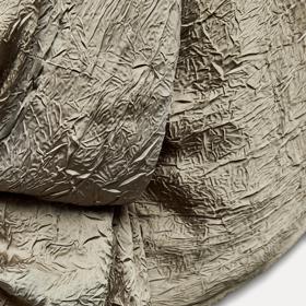 I mačkání, které pokud není cílené, vypadá velmi nevzhledně. 