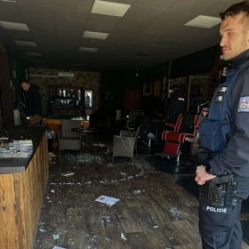 Podnik je zdevastovaný.