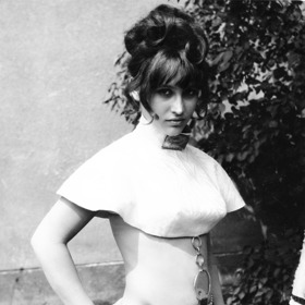 Rok 1969, snímek z natáčení filmu Zabil jsem Einsteina, pánové