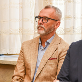 Porotce Jan Tománek se zatím u televizních diváků dočkal kritiky a mnozí z nich vyžadují zpátky oblíbeného Zdeňka Chlopčíka.