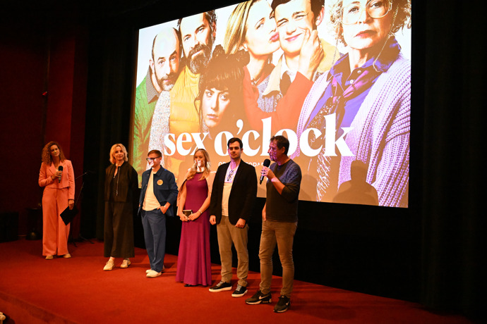 FOTO: Premiéra seriálu Sex O'Clock. – stránka 205