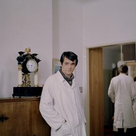 Jiří Bartoška v seriálu Sanitka.