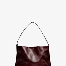 Proplétaná kabelka, Stradivarius, 699 Kč