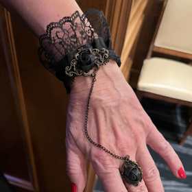 Milena Steinmasslová se nám v detailu pochlubila svým oblíbeným módním doplňkem.