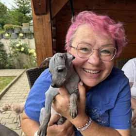 Cukrářka Mirka van Gils Slavíková si pořídila naháče, kterému říká Jim Carrey.