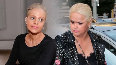 FOTO: Charlotte Štiková se brání.