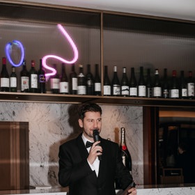 Moderátor Petr Říbal měl nejtěžší vysílání v životě.