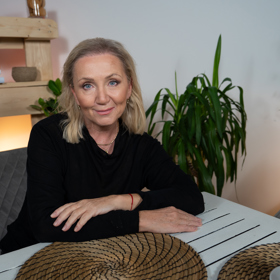 Zpěvačka Bára Basiková navštívila talkshow Na kafeečko.