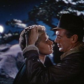 Věrný jí ale dlouho být nedokázal. Během natáčení filmu Saratoga Trunk neodolal krásné Ingrid Bergman.