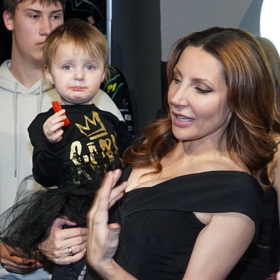 Olga Lounová ukázala dceru Arianne. 