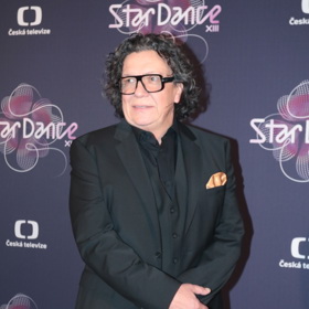 Richard Genzer i letos z pozice porotce ve StarDance perlí.