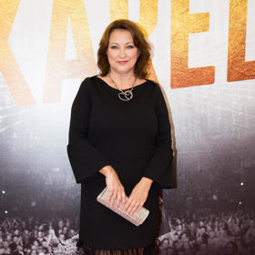 Za černou barvou se Zlata Adamovská dle svých slov schovává.