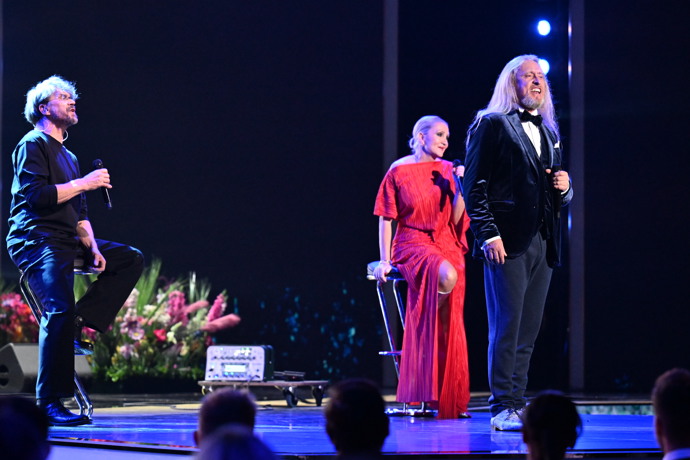 FOTO: Bára Basiková, Dan Bárta a Kamil Střihavka představili novou verzi Jesus Christ Superstar. – stránka 535