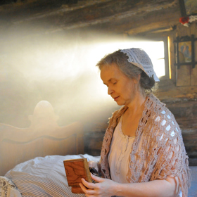 Vánočním předkrmem bude pohádka Perinbaba a dva světy, kterou Česká televize uvede už 13. prosince 2024.