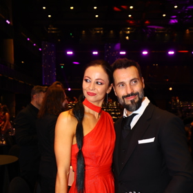 Noid se svou manželkou.