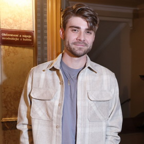 Herec Marek Lambora se narodil 23. května 1995 v Ústí nad Labem.