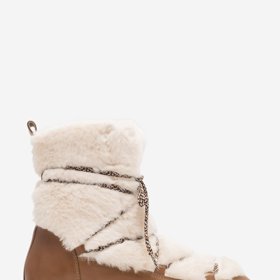 Vysoké polobotky s kožešinovými partiemi, Badura, CCC, 1 899 Kč